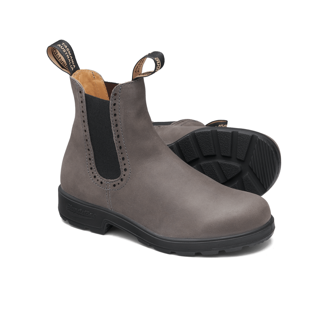 Sole to Soul Blundstone Unisex Classic Boots 1440 Redwood