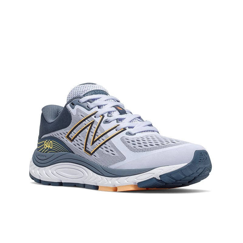 New balance women's 840v4 running outlet shoes