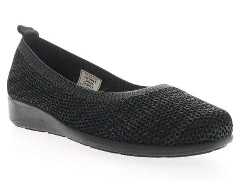 Propet Shoe 5 / Black / D Propet Womens Yen Shoes - Black