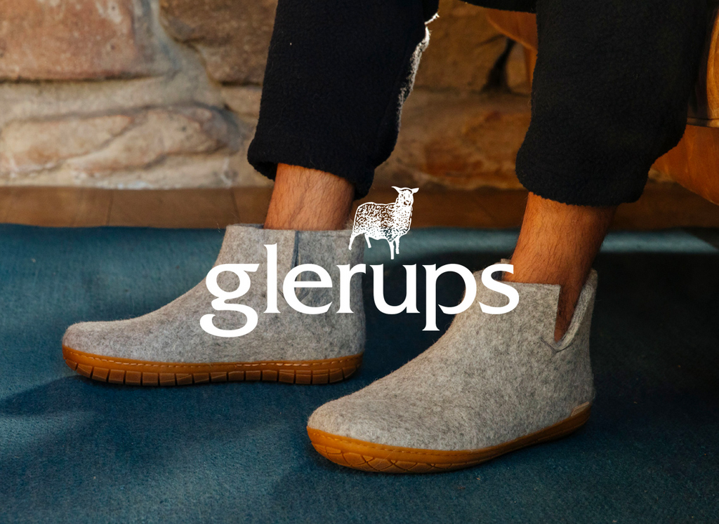 dynamisk Kirken protein Why Should I Wear Slippers Around the House? Benefits of Wearing Slipp –  Sole To Soul Footwear Inc.