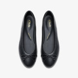 Clarks Slip-Ons & Loafers Clarks Fawna Lily Flats - Black Leather