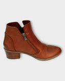 Everly Ankle Boots Brown / 35 / B (Medium) Everly Womens Olivia Boots - Brown Leather