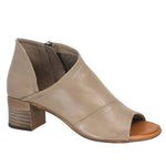 Everly Heeled & Wedge Sandals Everly Womens Gia Heels -Tan Leather