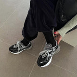 New Balance Running Shoes New Balance Women's 990v6 Running Shoes- Black/White