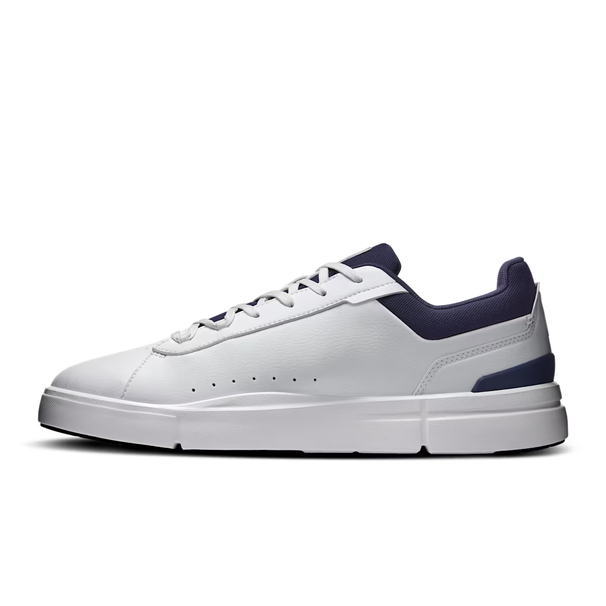 On Cloud Lifestyle Sneakers On Cloud Men’s The ROGER Advantage Tennis Shoes- White/ Midnight