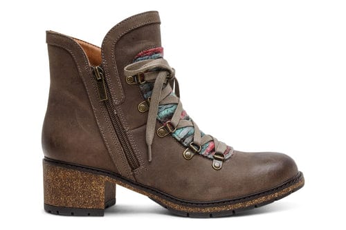 Aetrex store womens boots