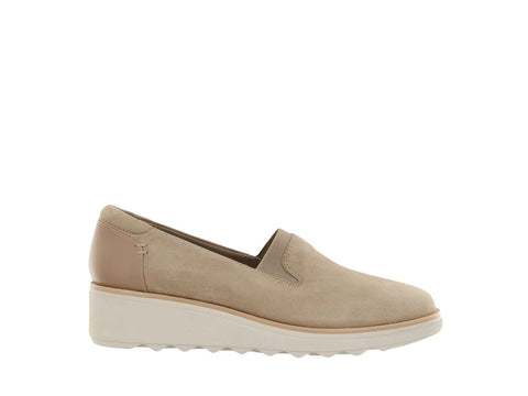 Clarks Shoe 5 / M / Sand Clarks Womens Sharon Dolly Shoes - Sand