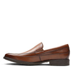 Clarks Shoe Clarks Mens Tilden Free Slip On Loafers - Dark Tan Leather