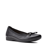 Clarks Shoe Clarks Womens Un Darcey Bow Flats -Black Leather