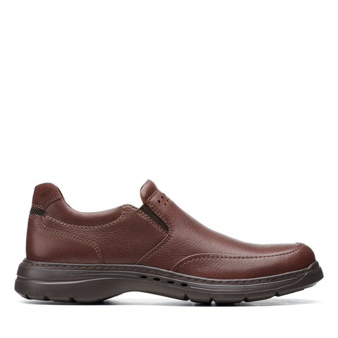 Clarks Shoe Mahogany Leather / 7 / M Clarks Mens Un Brawleystep Slip On Shoes - Mahogany Leather