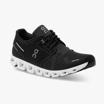 On Shoe Black/White / 5 / M On Running Womens Cloud 5 Running Shoes - Black/White