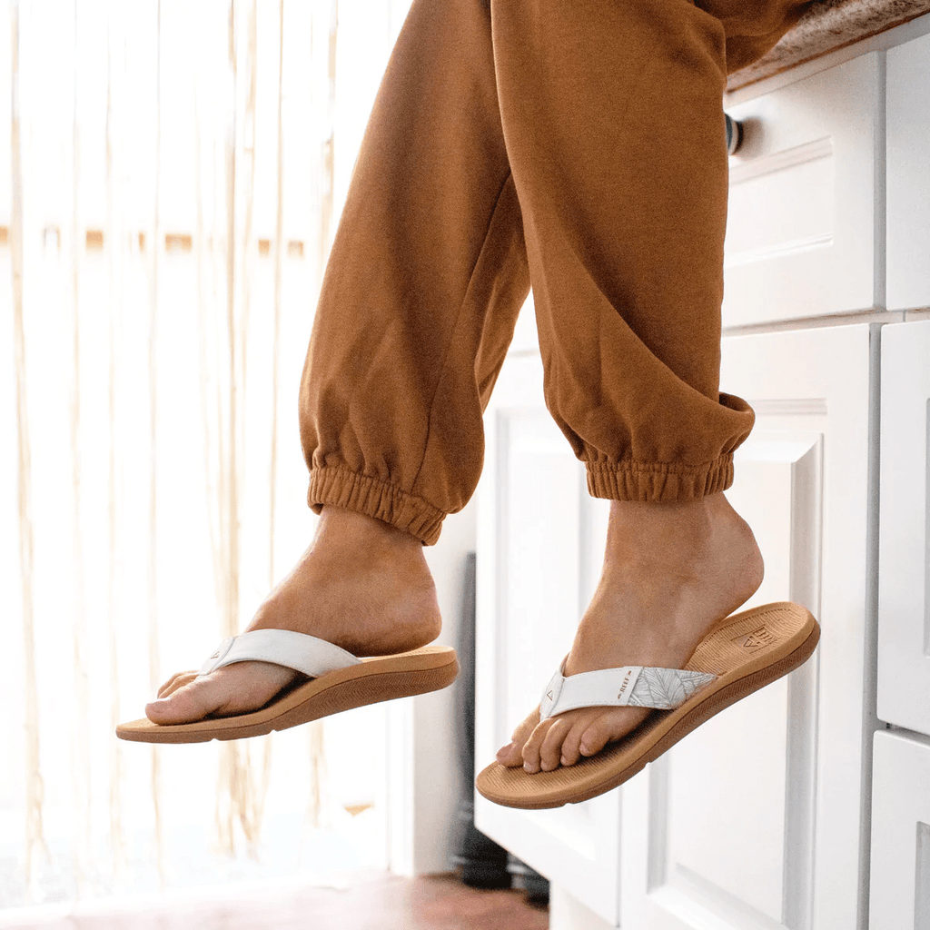 Reef sandals where to buy sales