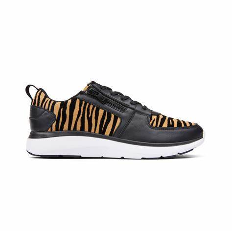 VIONIC Shoe 5 / M / Black Vionic Womens Delmar Remi Tiger Sneakers - Black/ Tiger